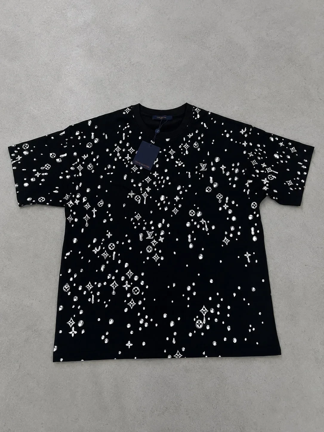 Louis Vuitton Camiseta Negra Monograma Salpicado