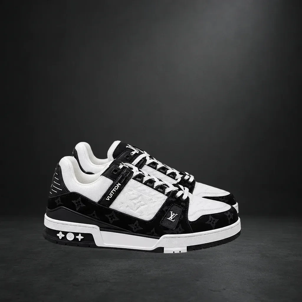 LV Trainer blanco y negro, vista secundaria sobre fondo carbón