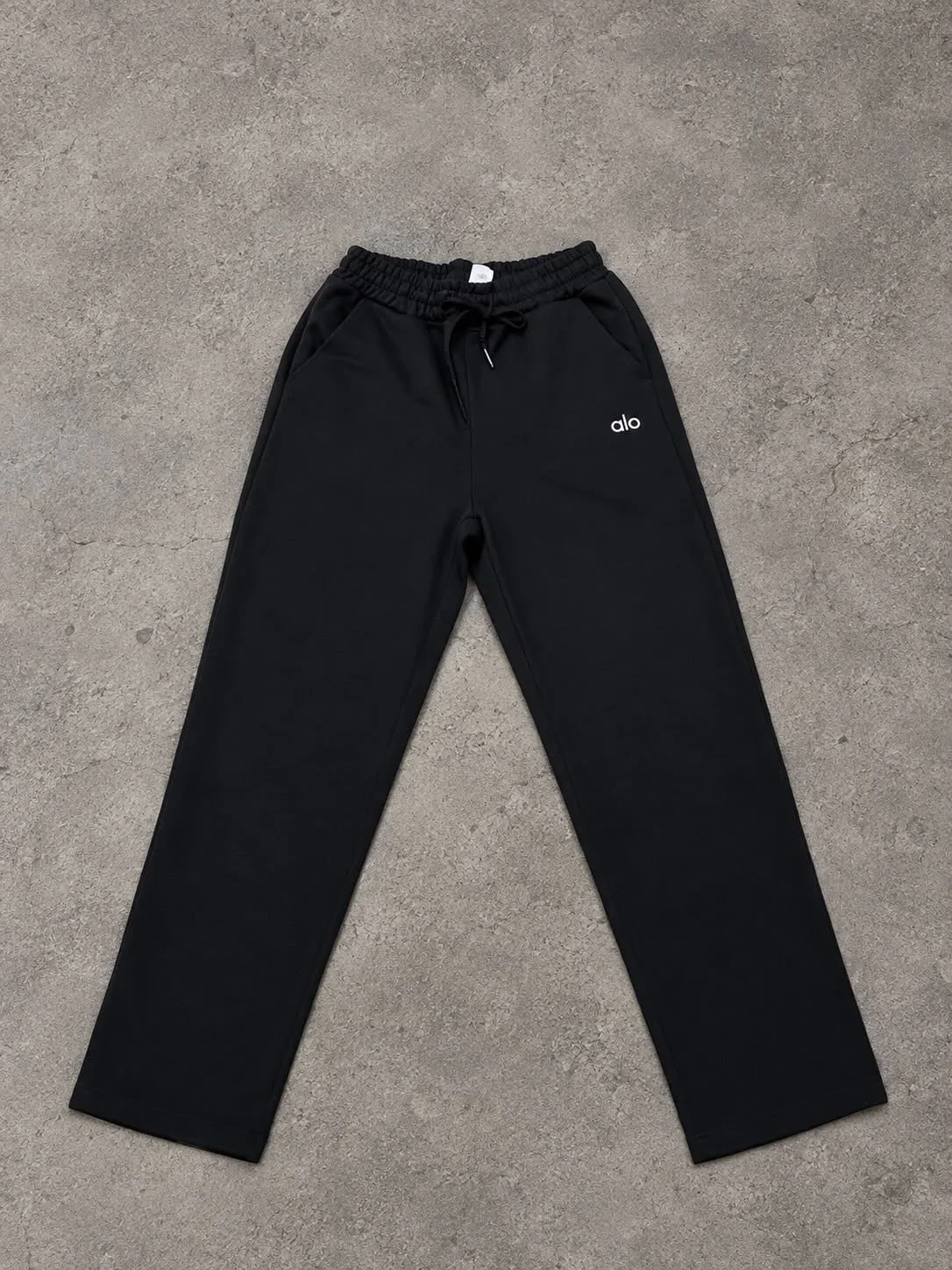 Alo Yoga Pantalón Deportivo Negro Logo Alo