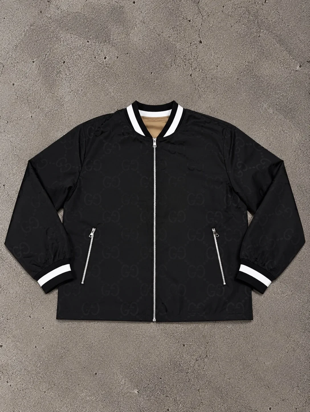 Gucci Chaqueta Bomber Negra Monograma GG Puños Rayados